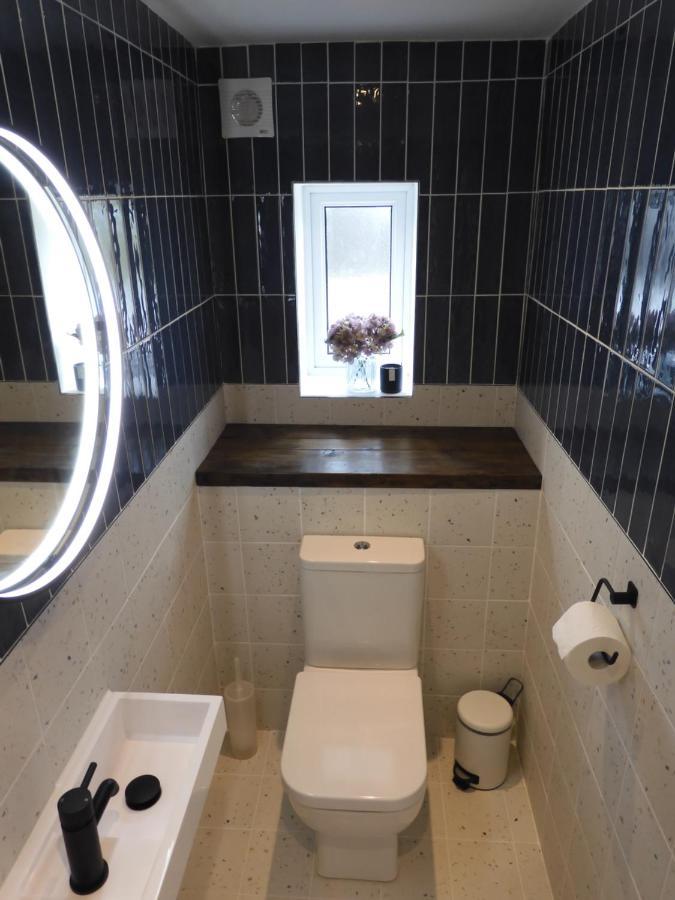 Fabulous Ground Floor Apt Adjacent To Beach Rhosneigr Eksteriør billede